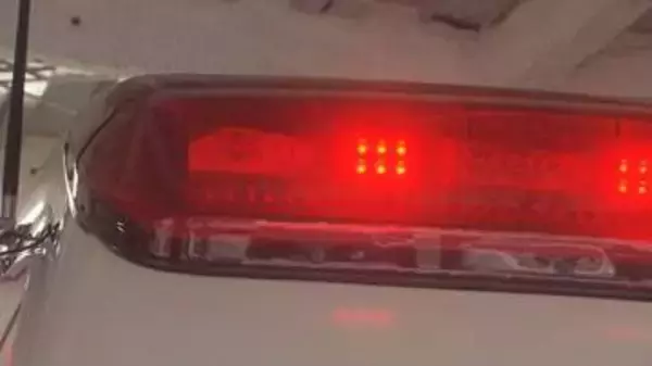 太白区緑ケ丘で車が崖下に転落 高齢男性が意識不明で搬送・仙台市