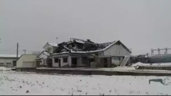 寝室に灯油まき住宅全焼 放火疑いで46歳女逮捕 石川県小松市 「家に火をつけた、間違いない」