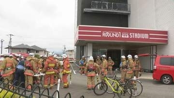 【速報】金沢の「ラウンドワン」で火災 およそ40人が避難 ゲームセンターのキッズルームから出火 従業員が煙り吸い体調不良 客にケガなし