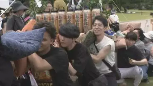 「また見に行きたい」「血が騒ぐ」　金沢城公園に響く祭りの熱気　能登のキリコ担ぎ体験が初登場