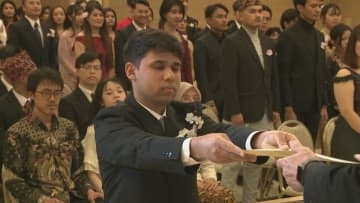 海外留学生が地域の産業を支える 金沢の専門学校で卒業式 県内外の企業や福祉施設へ就職