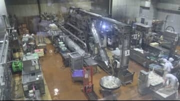 正月用のかまぼこ作りピーク 200年以上続く老舗の味