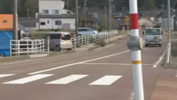 信号のない交差点を横断中の女性(75)はねられ死亡 運転していた女(81)を逮捕 石川・中能登町の県道