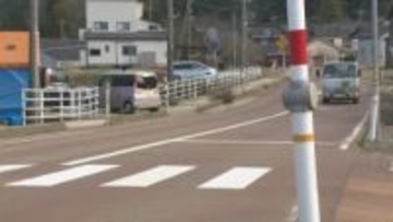 信号のない交差点を横断中の女性(75)はねられ死亡 運転していた女(81)を逮捕 石川・中能登町の県道