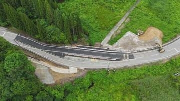 4月から通行止めが続いていた金沢市の県道が10日午前10時に片側交互通行で再開へ