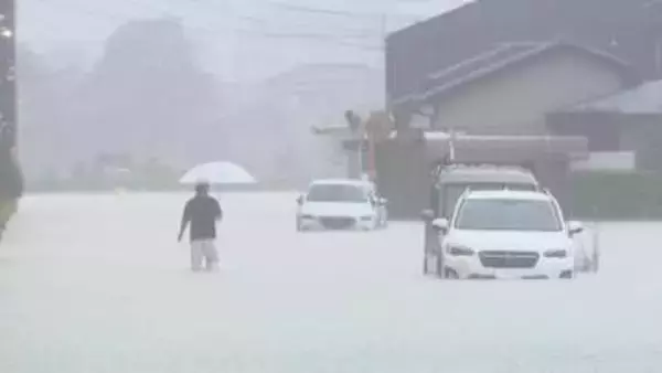 【30日午前8時現在】福井・坂井市「道路冠水で車浸水相次ぐ」レベル5 大雨特別警報