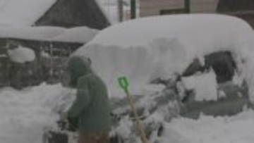 金沢など「顕著な大雪」加賀平地では除雪が困難な記録的な大雪に ６時間で３７センチは金沢で観測史上最大