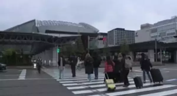 「家族や友達とゆっくり」「首相にならって働け働け働け」年末年始最大９連休明けの仕事始め