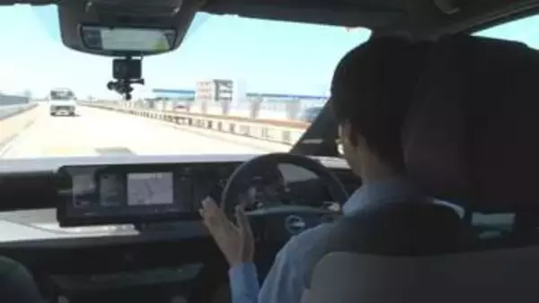 政府が1万台導入を目指す自動運転 金沢の高速道路でレベル2の運転支援システムを体験