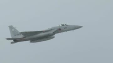 石川・小松基地で飛行初め F15・F35A戦闘機が2026年最初の訓練へ