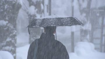 金沢市内のすべての公立小中学校 記録的な大雪を受け 26日臨時休校 公立高校2校・県立特別支援学校4校や津幡町の小中学校も