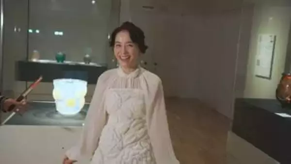 「光の魔術師」ルネ・ラリックの世界が国立工芸館に集結 作品に“ハートを撃ち抜かれた”アンバサダー・篠原ともえさんは自分でドレスを作るまでに