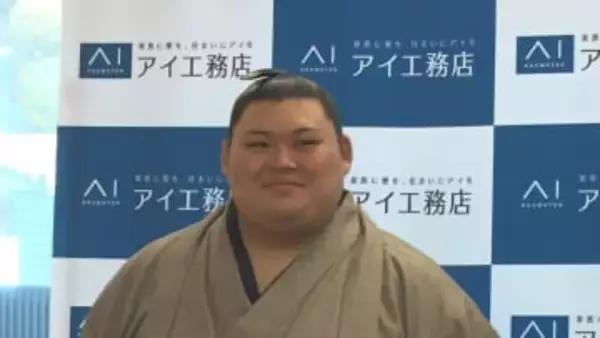 「ちゃんこ鍋の特注テーブルも」横綱・大の里 大阪場所へ 新宿舎「稽古すること楽しみ」