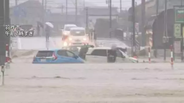 大雨の影響で国道159号で立往生の車両撤去完了 通行止め解除