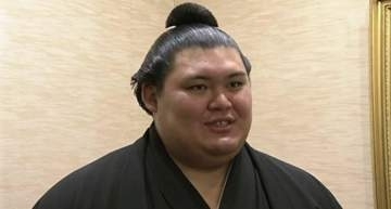 横綱・大の里が琴栄峰を押し出し3連勝 炎鵬・輝ら県内力士も白星