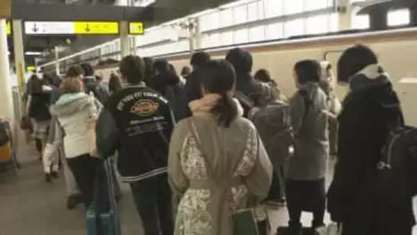 年末年始の帰省ラッシュ始まる 北陸新幹線下りほぼ満席に