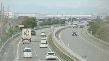 高速道を時速190キロで走行した男を起訴・金沢市内の左官業の男(72)