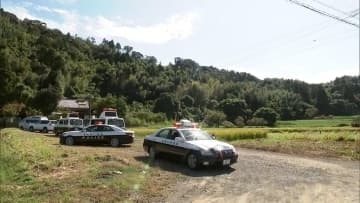 国富町で軽自動車が横転　80代の男性が死亡