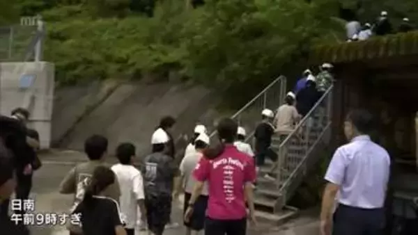 宮崎県内沿岸に津波注意報　各地で避難