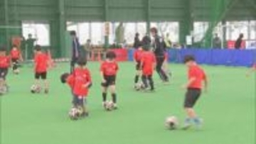 子どもたちがスポーツに親しむ　西都市で「SOMPOボールゲームフェスタ」