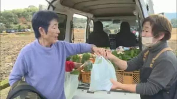 日南市の田園地帯で初めての軽トラ市