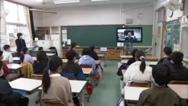 宮崎県内ほとんどの公立小中学校は25日から冬休み　宮崎市の小学校では集会