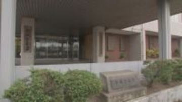 都城市で男が警察官を殴り車で逃走　公務執行妨害容疑で行方追う