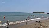 「きょうは「海の日」　青島は家族連れでにぎわう」の画像1