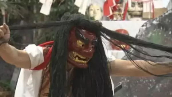 冬の訪れ告げる　「高千穂の夜神楽」始まる