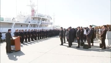 宮崎海洋高校の実習船「進洋丸」　ハワイ沖での実習を終えて宮崎港に帰港