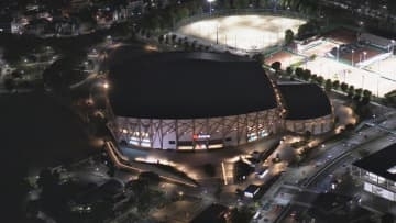 フィギュアスケートGPファイナルの舞台ウラに密着！フラワースケーター、初ファイナル挑んだスケーター