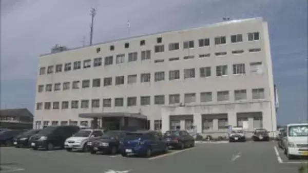 路上に倒れていた男性（86）　息子の車にはねられ死亡　助けようと駆け寄ると父親だと気づく　三重