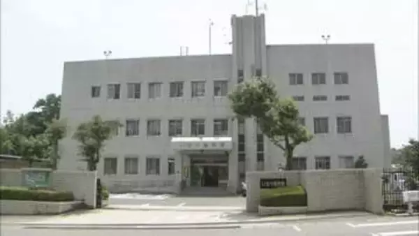 三重県いなべ市の路上でタンザニア国籍の男性刺される　同居する男（33）を殺人未遂容疑で逮捕