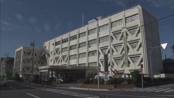 大みそかの夜に…横断中の歩行者が軽乗用車にはねられる　高齢男性が意識不明の重体　愛知