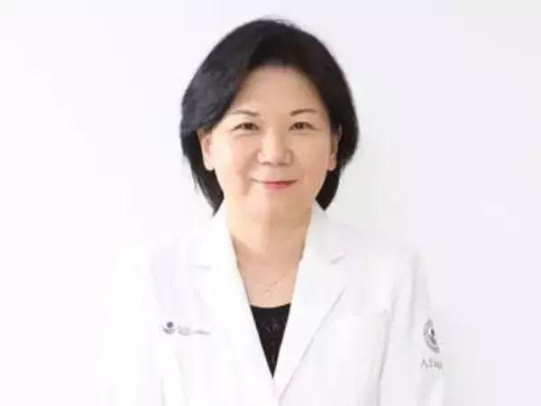 去年の“日焼け止め”使う？使わない？専門医が注意促す「成分劣化」と「微生物増加」　推奨は数カ月以内