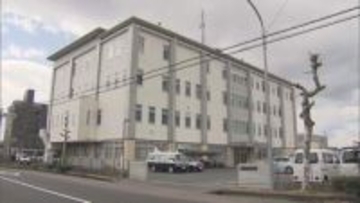 「女に話をさせろ」警察署に乗り込みナイフを振り回した男を現行犯逮捕　岐阜市