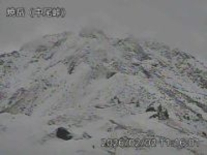 気象庁　焼岳の噴火警戒レベル2　火口周辺規制を継続すると発表