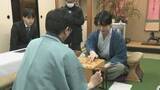 「王将戦 永瀬九段が先勝「七番勝負初戦を勝てたのは初めて」5連覇目指す藤井六冠「もう少しいい迫り方が」」の画像1