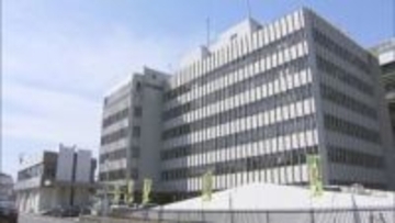 車で男性と接触しけがさせる　目撃者の制止振り切って逃走か　ひき逃げ容疑で女逮捕　岐阜市