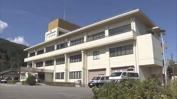 鉄塔の建て替えに向けて木の伐採作業をしていた男性　枯れた木が倒れ死亡　岐阜・下呂市