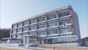 父親の腹部を包丁で刺そうとした疑いで息子(19)を逮捕　三重・四日市市　直前に口論か