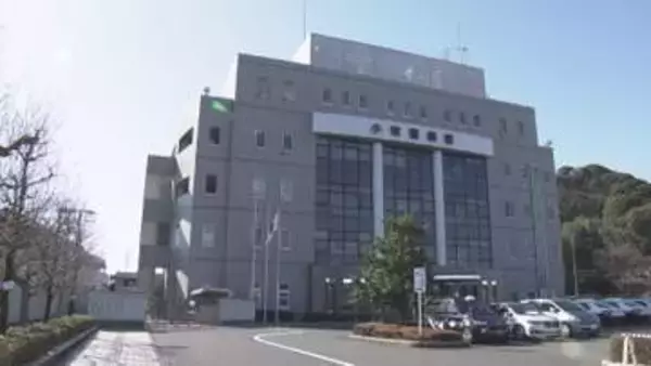 乗用車が…原付バイクが…パトカーから逃走する車両の事故が相次ぐ　逃げた車や運転手の行方を追う　愛知