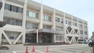 愛知県安城市の事業所で男性が刺されたと通報　警察が現場から逃走した外国人風の男の行方を追う