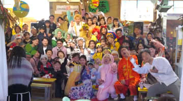 名古屋を盛り上げる「夜市」の魅力　にぎわいを取り戻した“金城市場”で手作りの結婚式