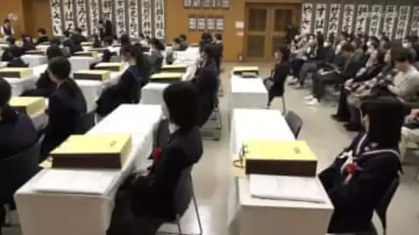 ごはんや米がテーマ　ＪＡならけん　作品コンクール表彰式