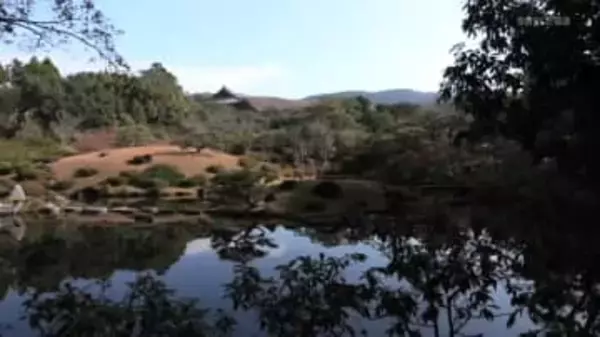 名勝・依水園で冬支度