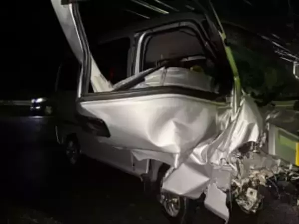 【速報】車同士の衝突事故で佐世保市の国道が一時通行止め