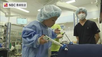 将来的な医療人材の確保目指して　子どもたちが医師の仕事を疑似体験「対馬病院ふれあいフェスタ」【長崎】