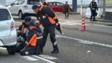 高齢男性が軽乗用車にはねられ死亡　佐世保市　国道35号