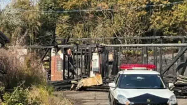 長崎県平戸市で民家全焼　住人の女性(80代)と連絡とれず